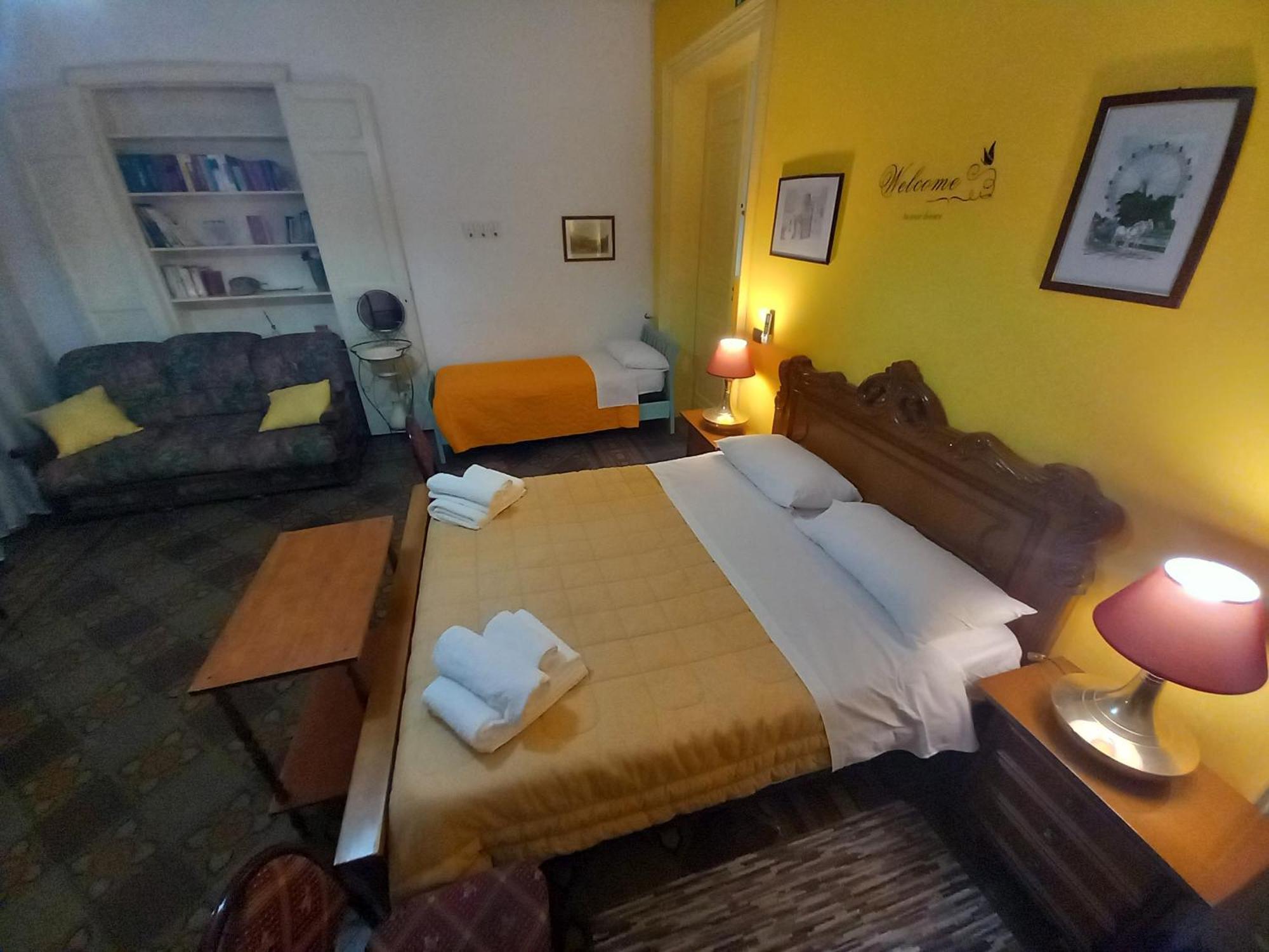 B&B Donna Elvira Siderno Exterior photo
